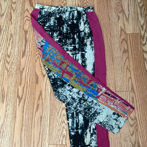 Akira Trousers - Picture 1 of 4